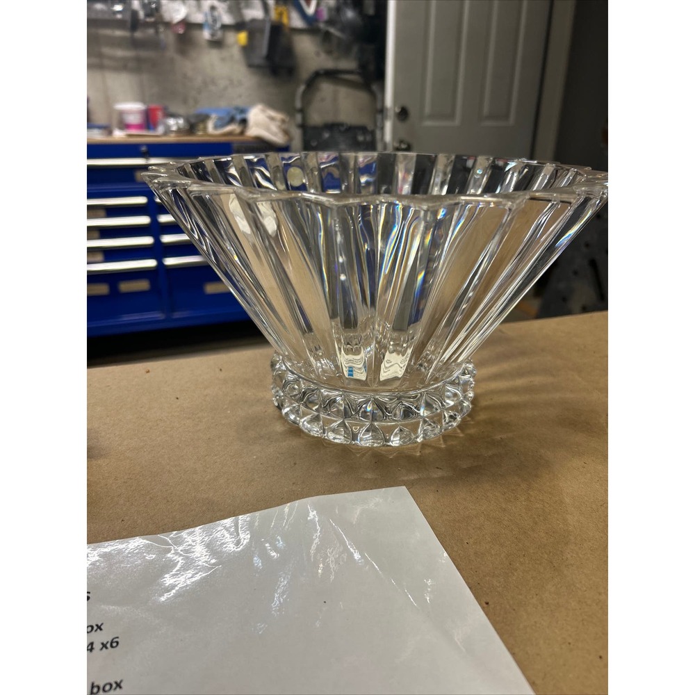 Rosenthal Classic Germany Crystal Blossom set of 2 Bowls 7 1/2 and 10 inches - Picture 2 of 6